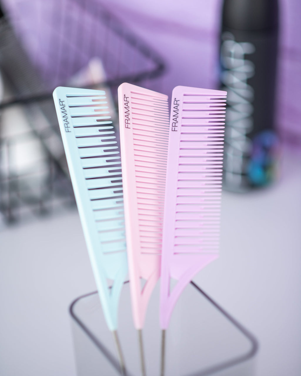 Comb brush, highlighting comb, comb for hair, comb hair brush, comb in hair dye, comb my hair, comb with pick, comb with metal end, comb with handle, highlighting with a comb, highlight brush comb, highlighting comb, framar highlighting comb
