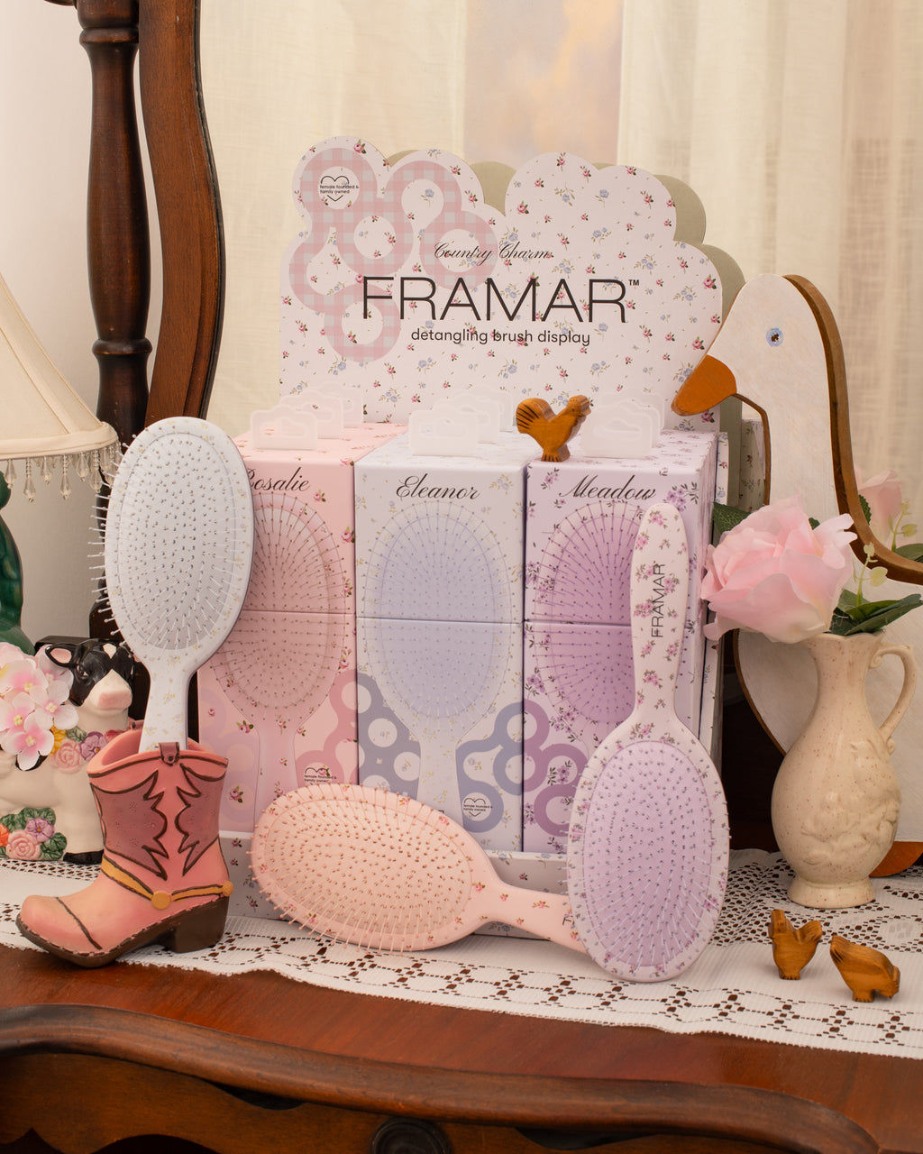 Country Charm - 9PC Detangle Brush Display