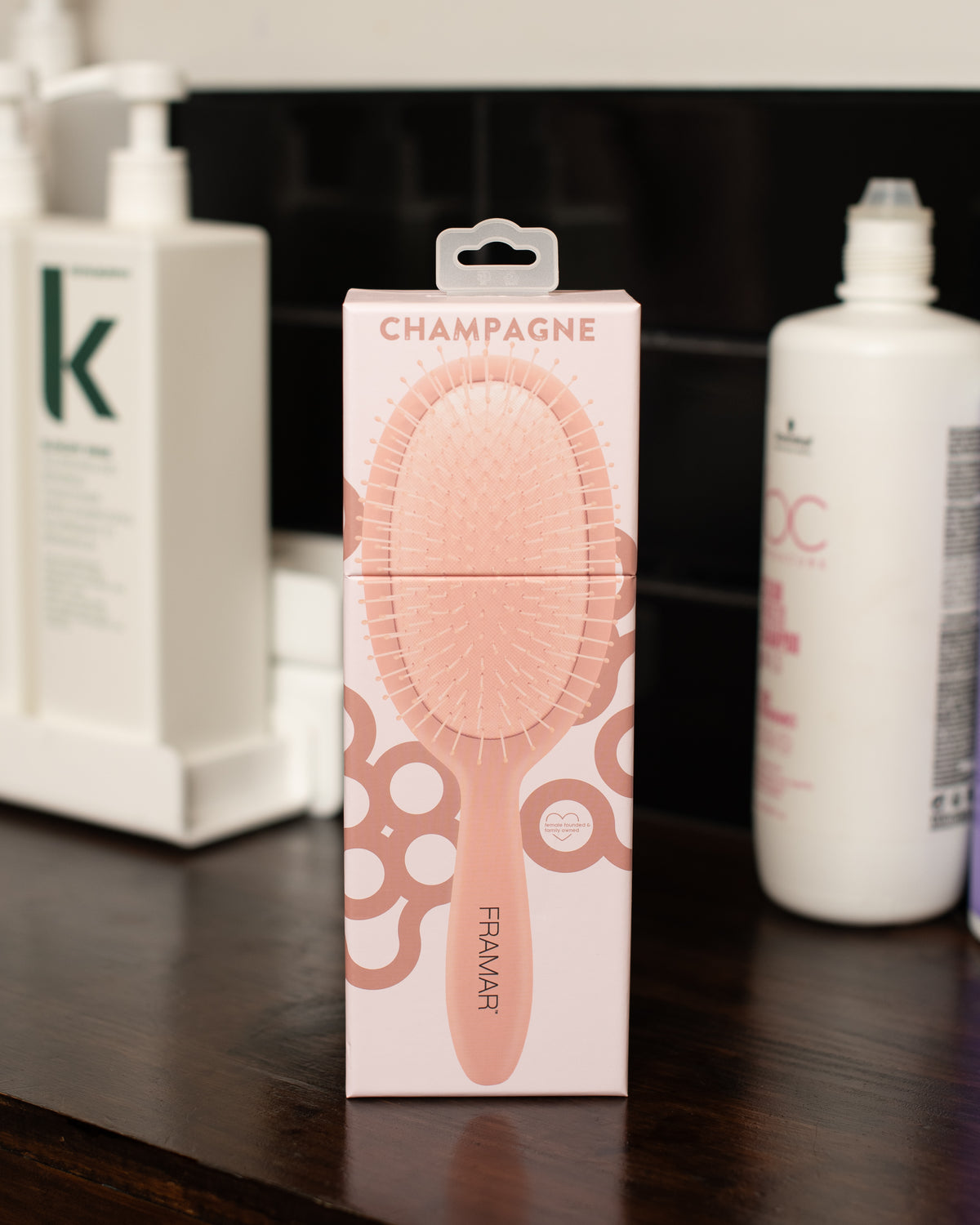 Champagne Mami - Detangle Brush