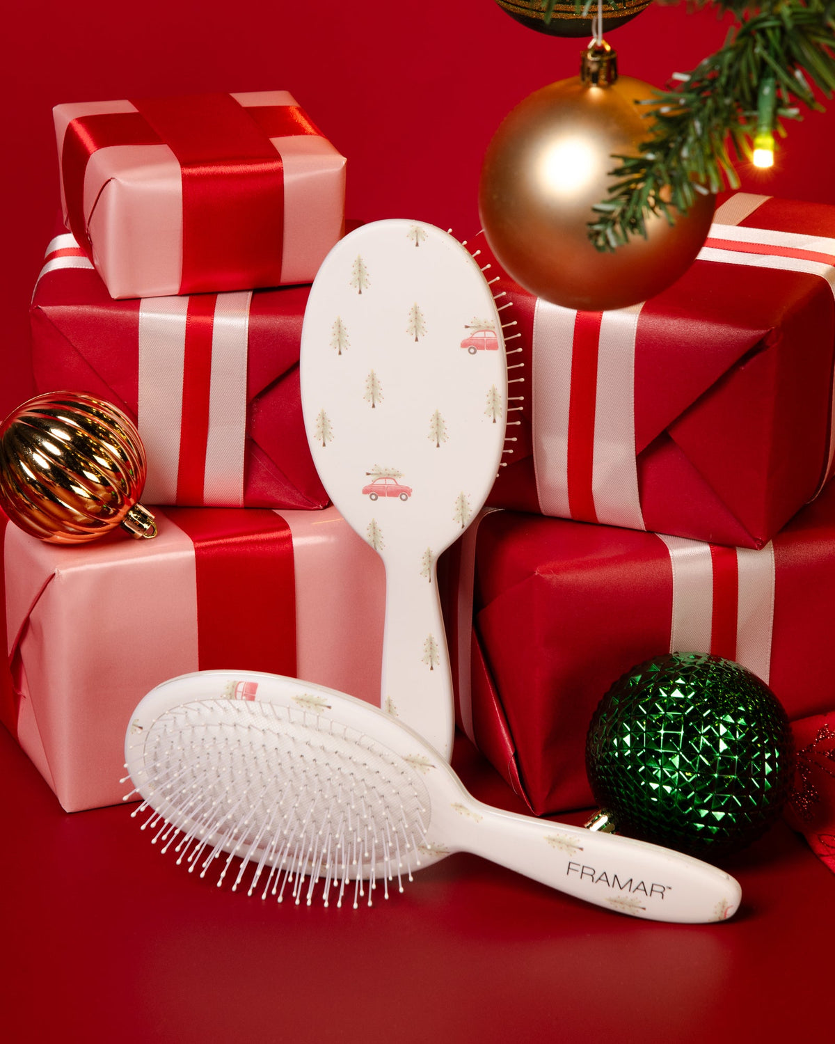 Holly Days Set
